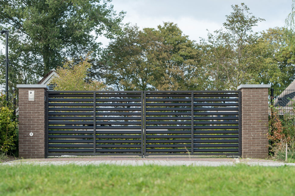 ik heb dorst Gemeenten Offer Preza Poorten Stoere stalen draaipoort in Barendrecht - Preza Poorten