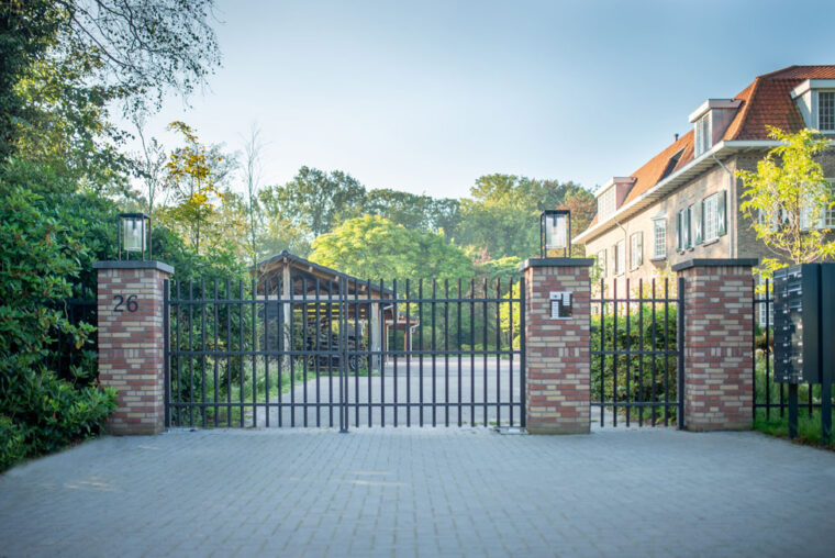 Stalen poort Oisterwijk